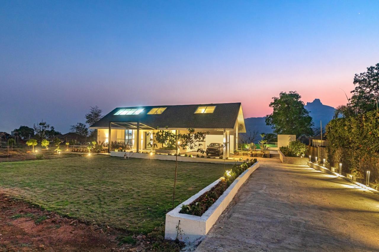Saffronstays Stargazer, Karjat - Luxury Pool Villa With Lake View Luaran gambar